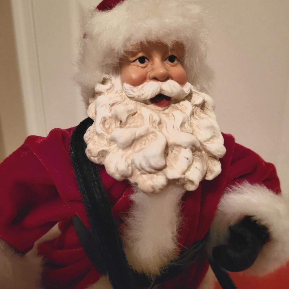 🎄EUC🎄 VINTAGE SANTA DECOR